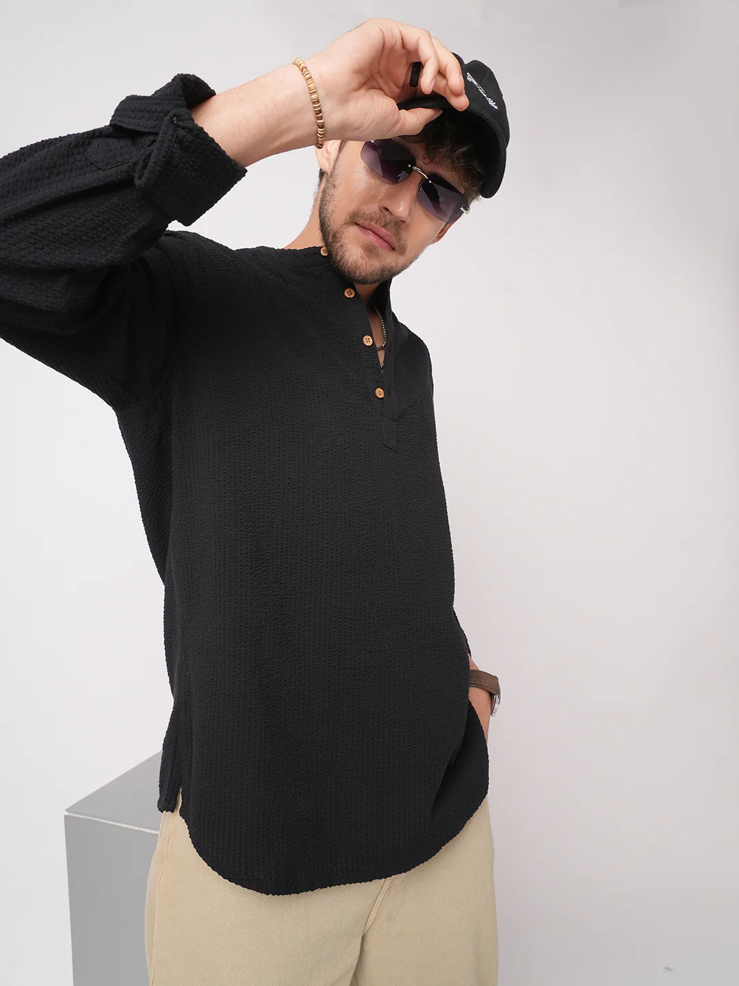 Ash Pinbar Black Seersucker Kurta - Image 2