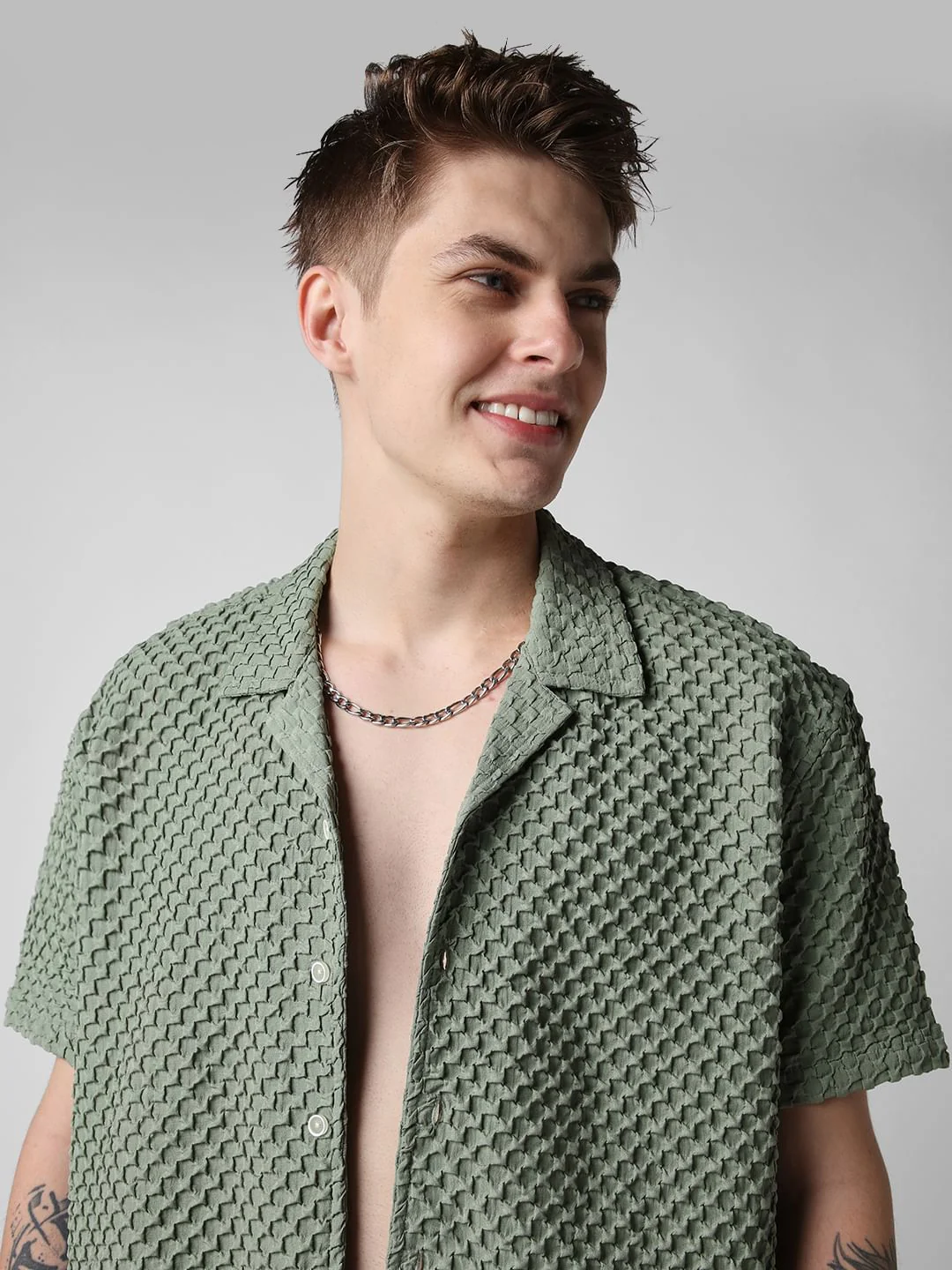 Asparagus Green Embossed Patterned Oversized Shirt - Image 2