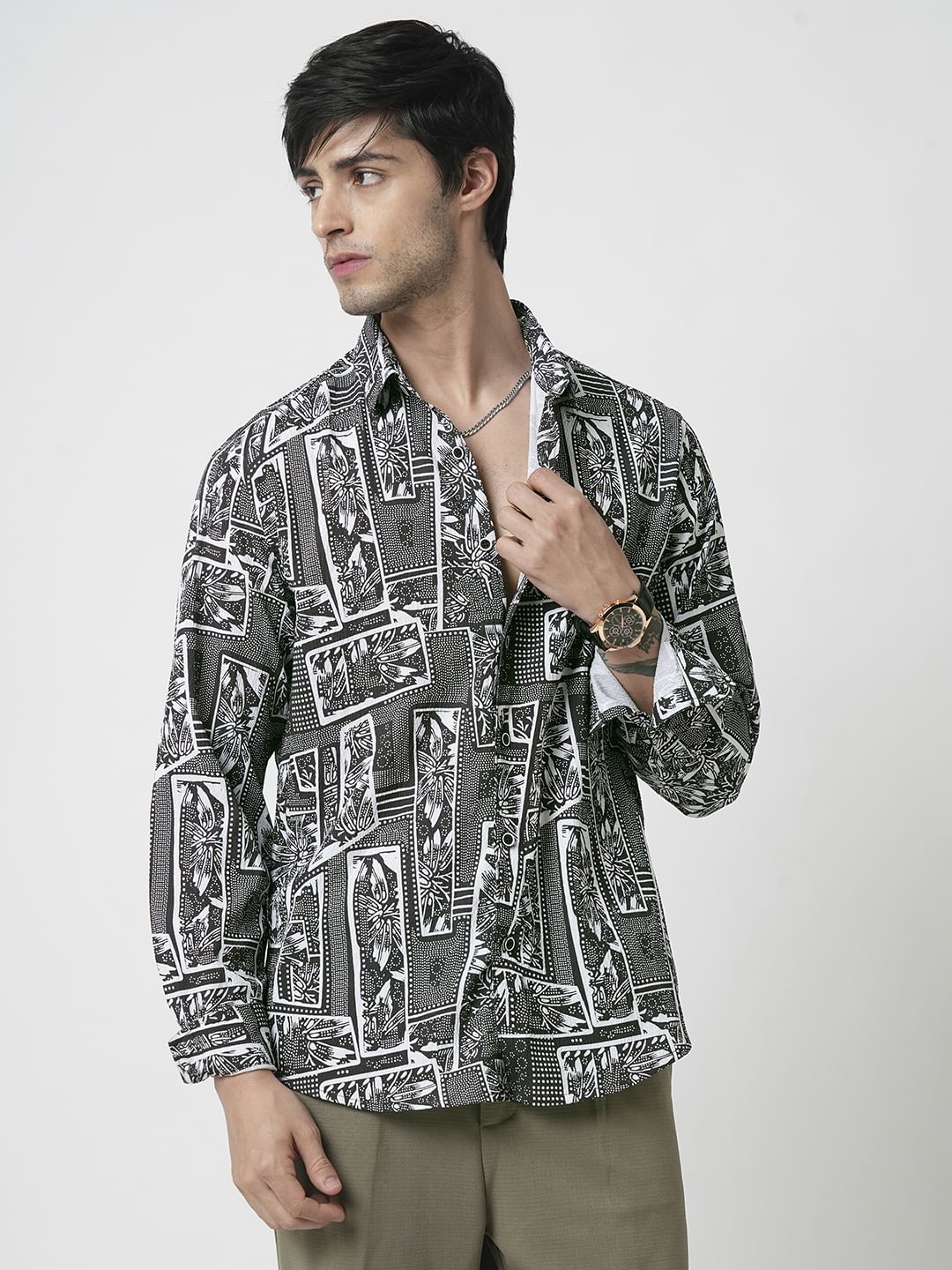 Black & White Abstract Printed Textured Shirt - Image 5