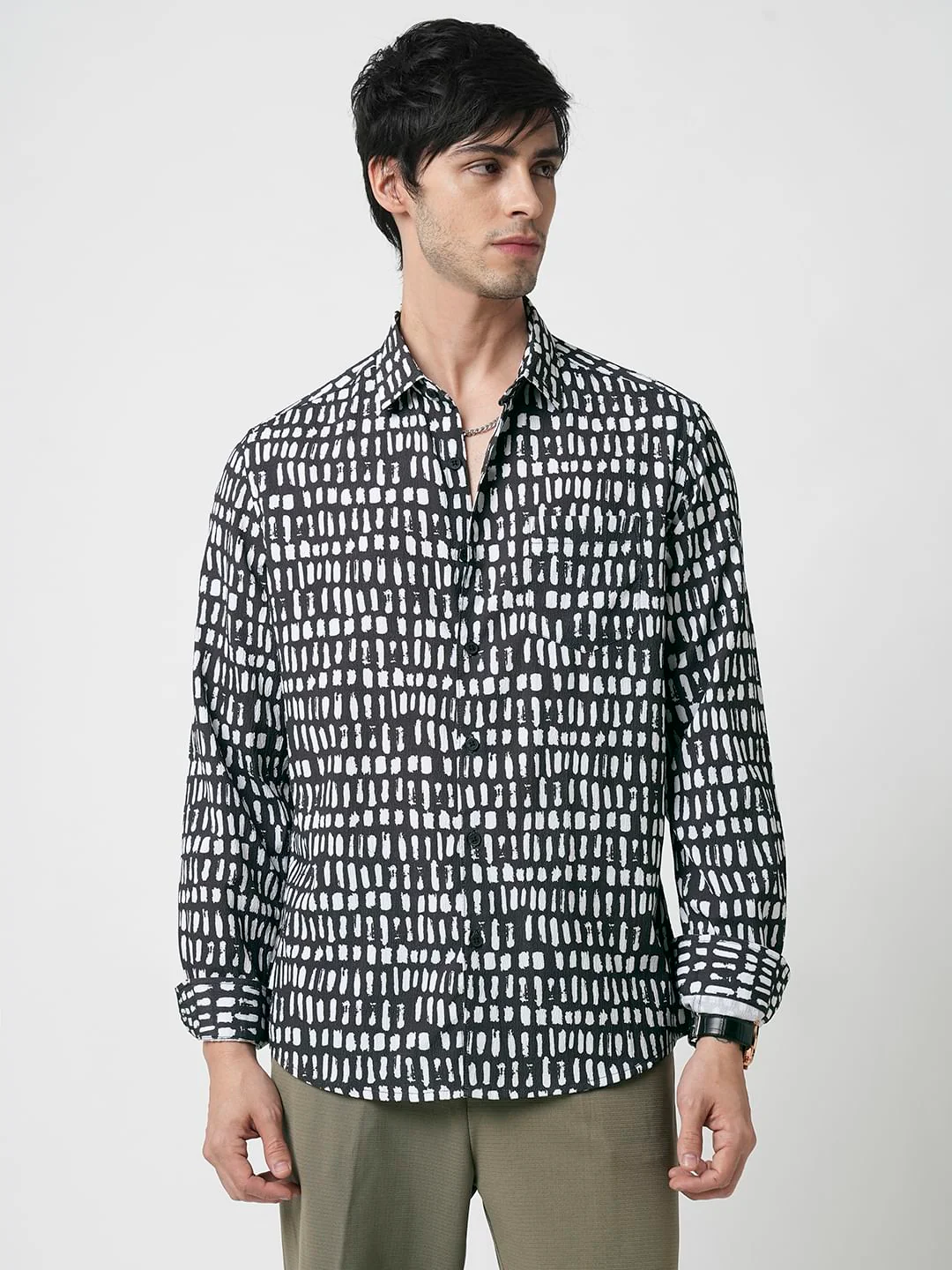 Black & White Printed Crushed Shirt - Image 4