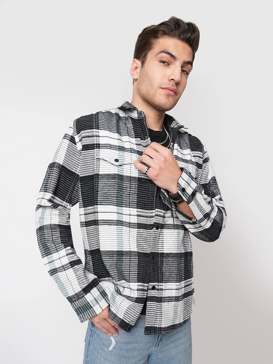 Black & Green Checkered Double Flap Pocket Textured Overshirt - Image 6