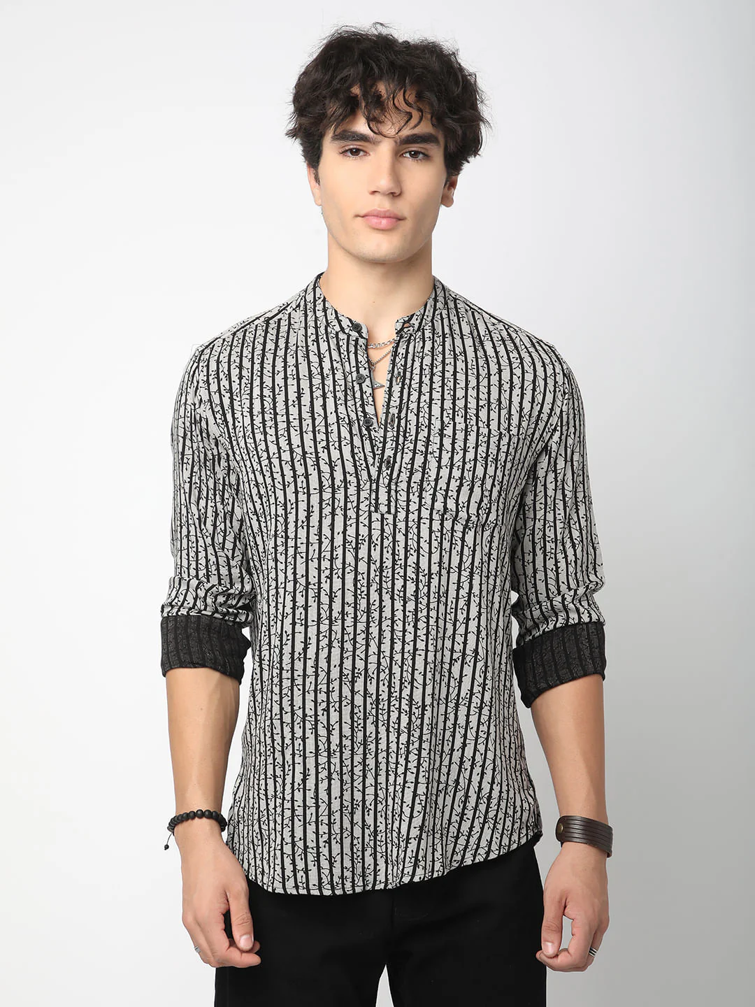 Black Mini Leaf Carved Striped Kurta - Image 4