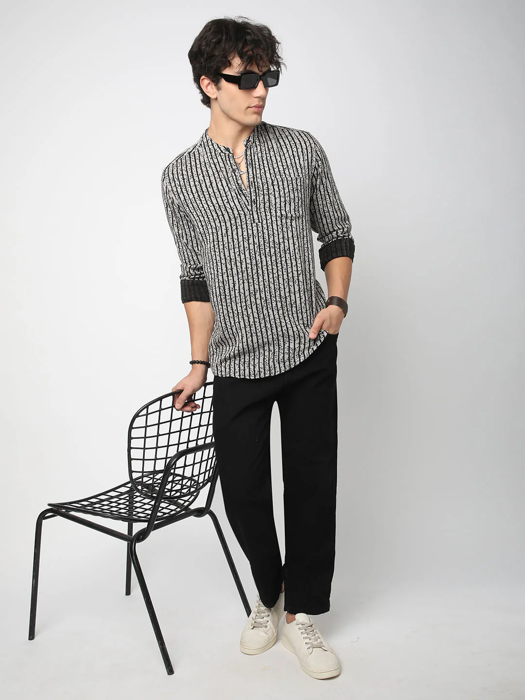 Black Mini Leaf Carved Striped Kurta - Image 7