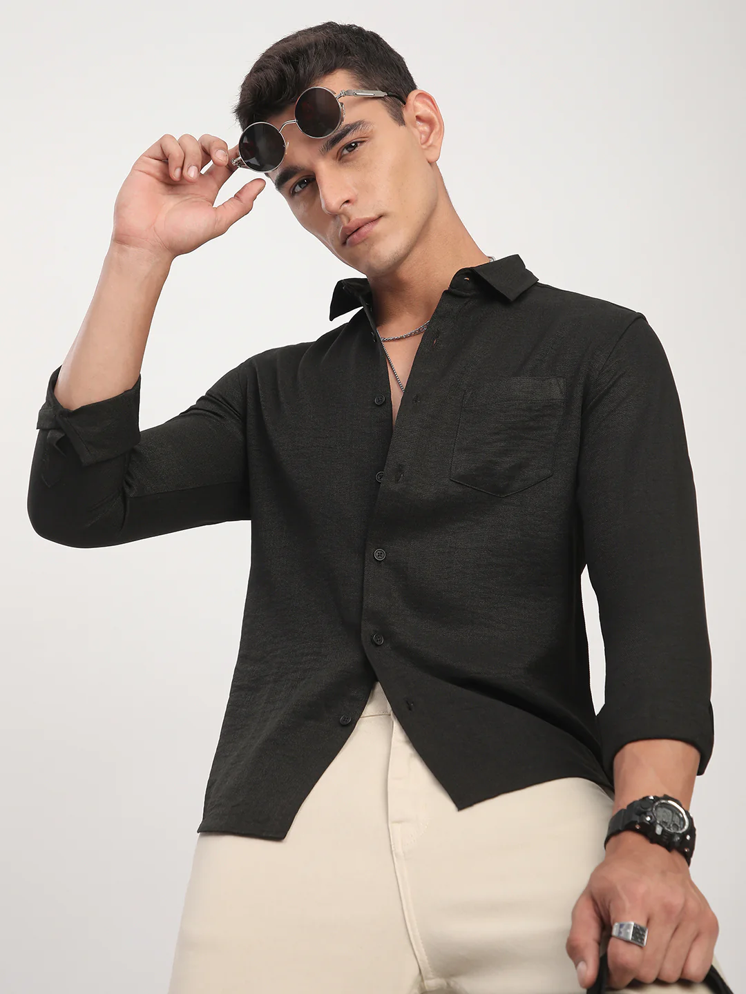 Black Minimalist Solid Crinkled Shirt - Image 4