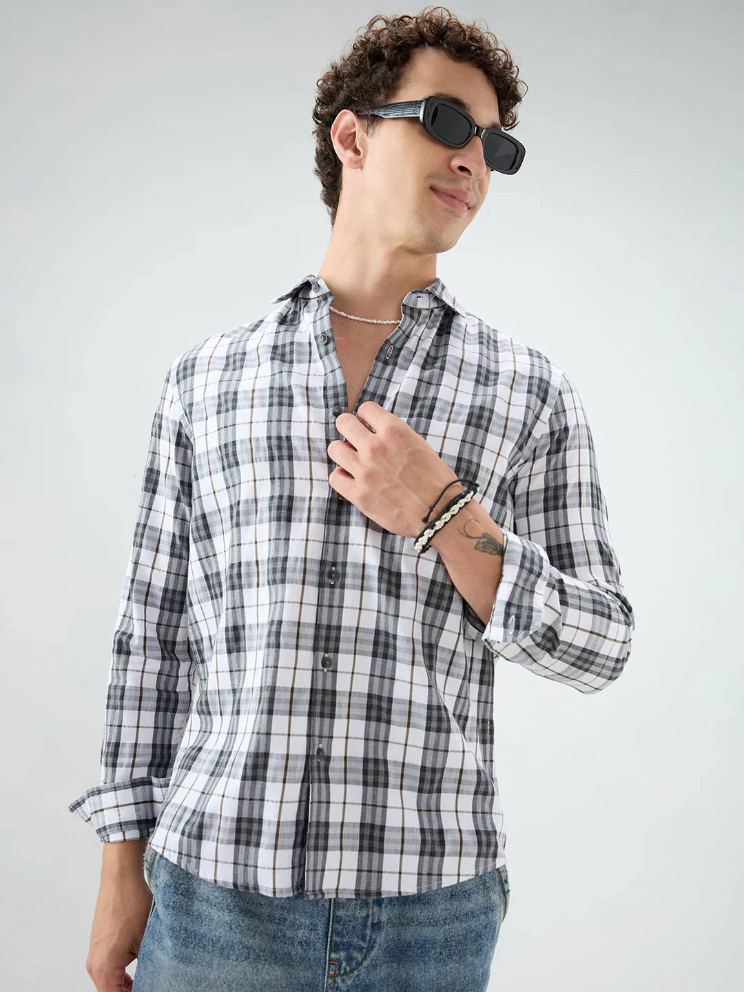 Black & White Bold Frame Melange Checks Shirt - Image 4