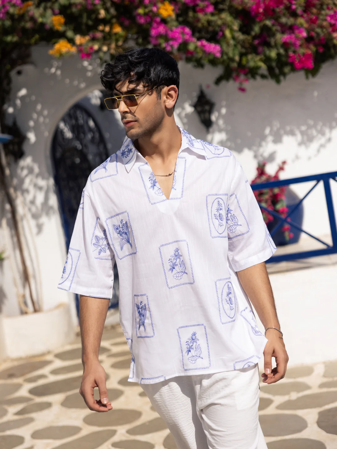 Blue Florèal Frame Embroidery Oversized Polo Shirt - Image 2