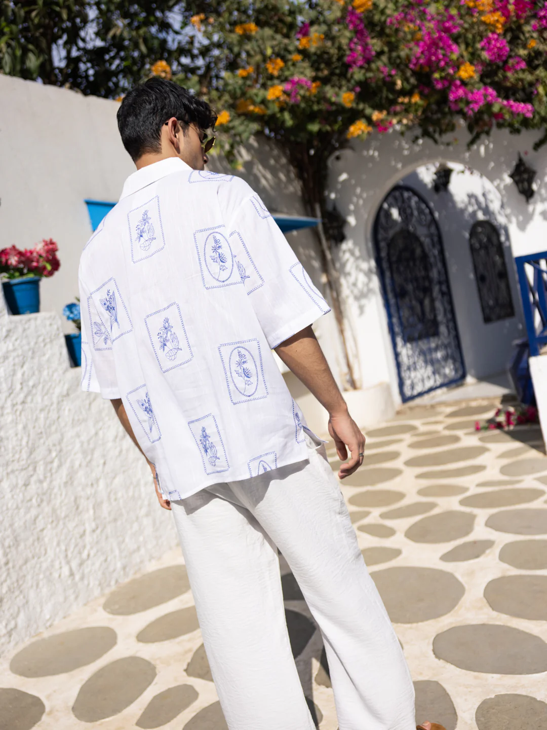 Blue Florèal Frame Embroidery Oversized Polo Shirt - Image 6