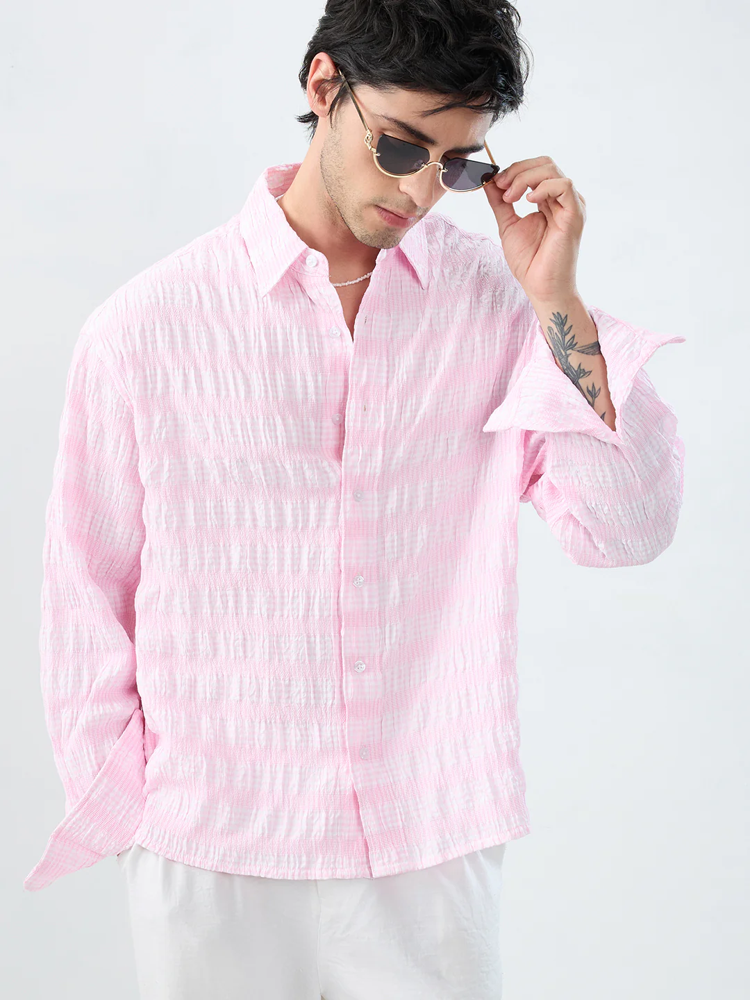 Blush Pink & White Seersucker Gingham Checks Boxy Fit Crop Shirt - Image 2
