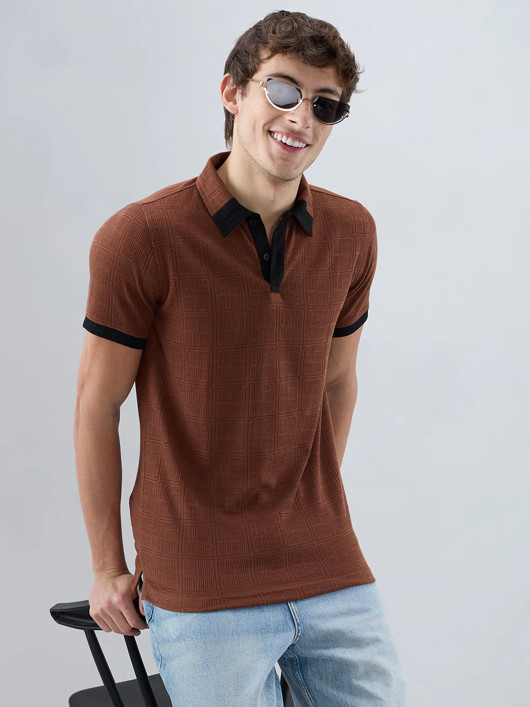 Brown Contrast Polo Neck Knit T-shirt - Image 4
