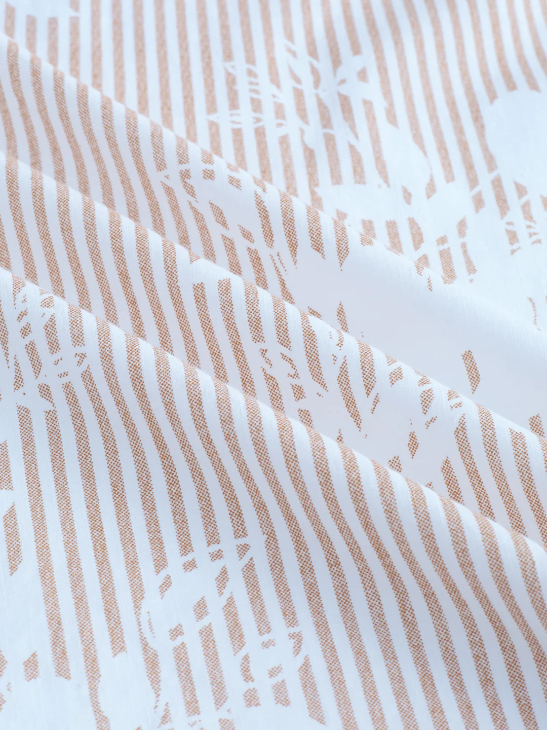 Brown & White Contemporary Floral Boxy Fit Crop Shirt - Image 3