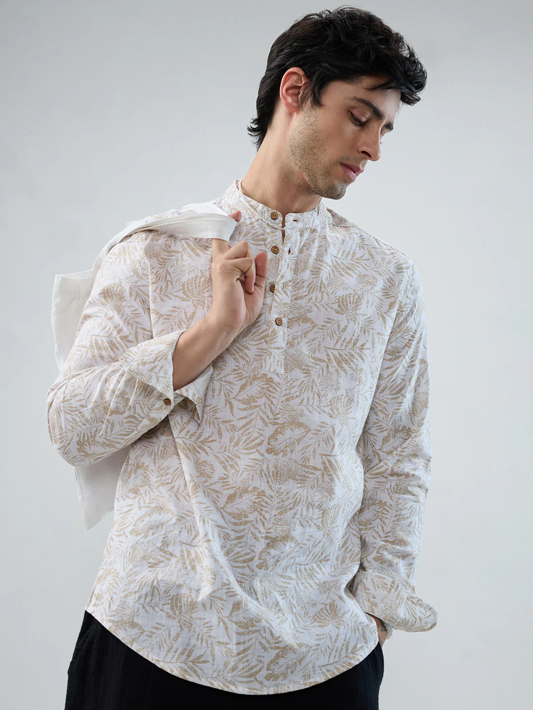 Classic Beige Leaf Printed Kurta - Image 4