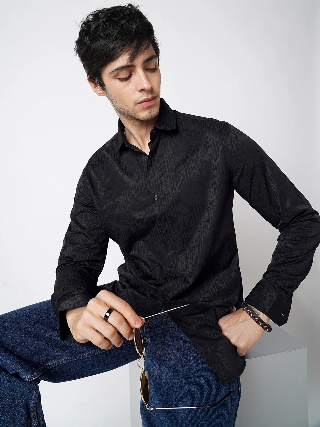 Classic Black Printed Shirt - Image 2