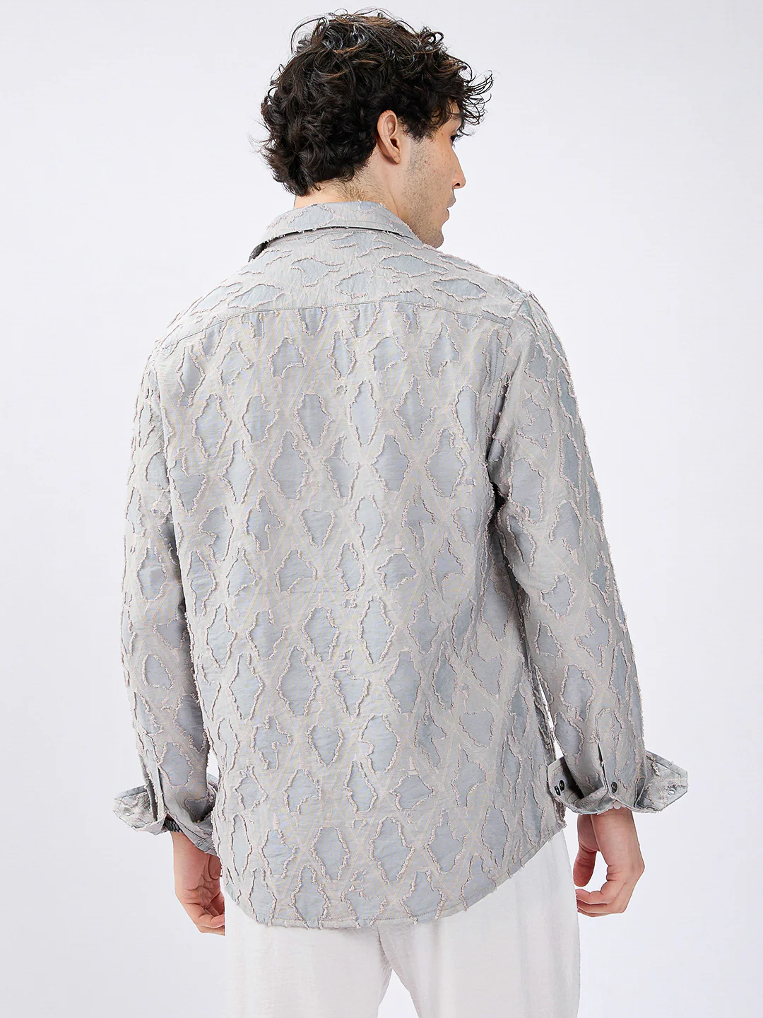 Cloud Mesh Diamond Embossed Frayed Shirt - Image 7