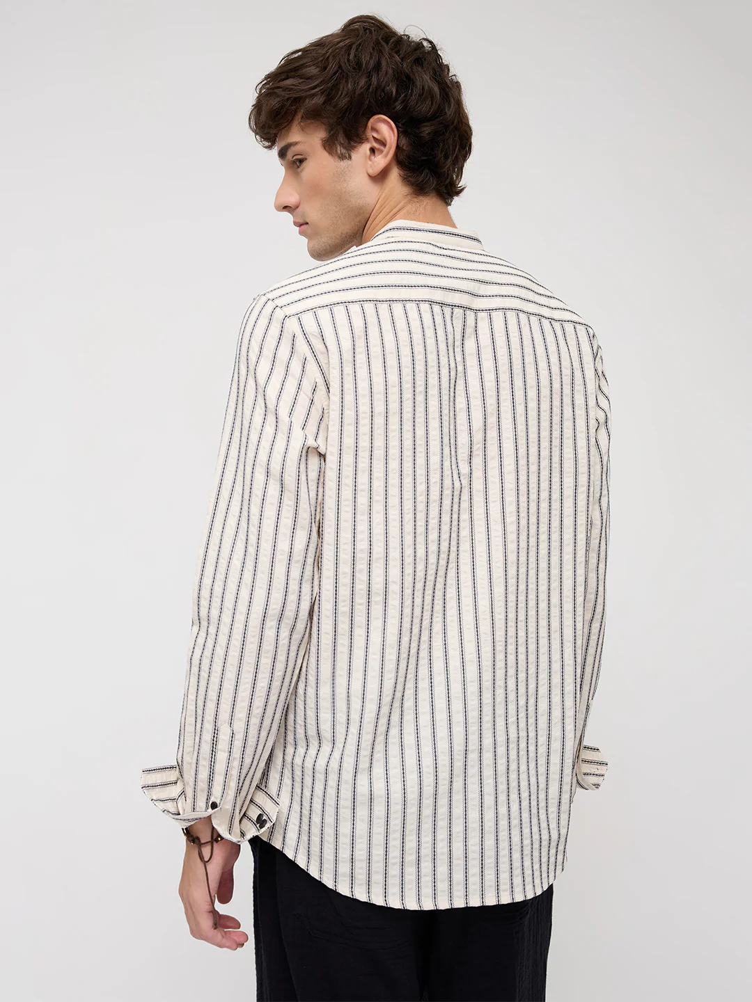 Coastal Ivory Motif Striped Seersucker Embroidered Kurta - Image 7