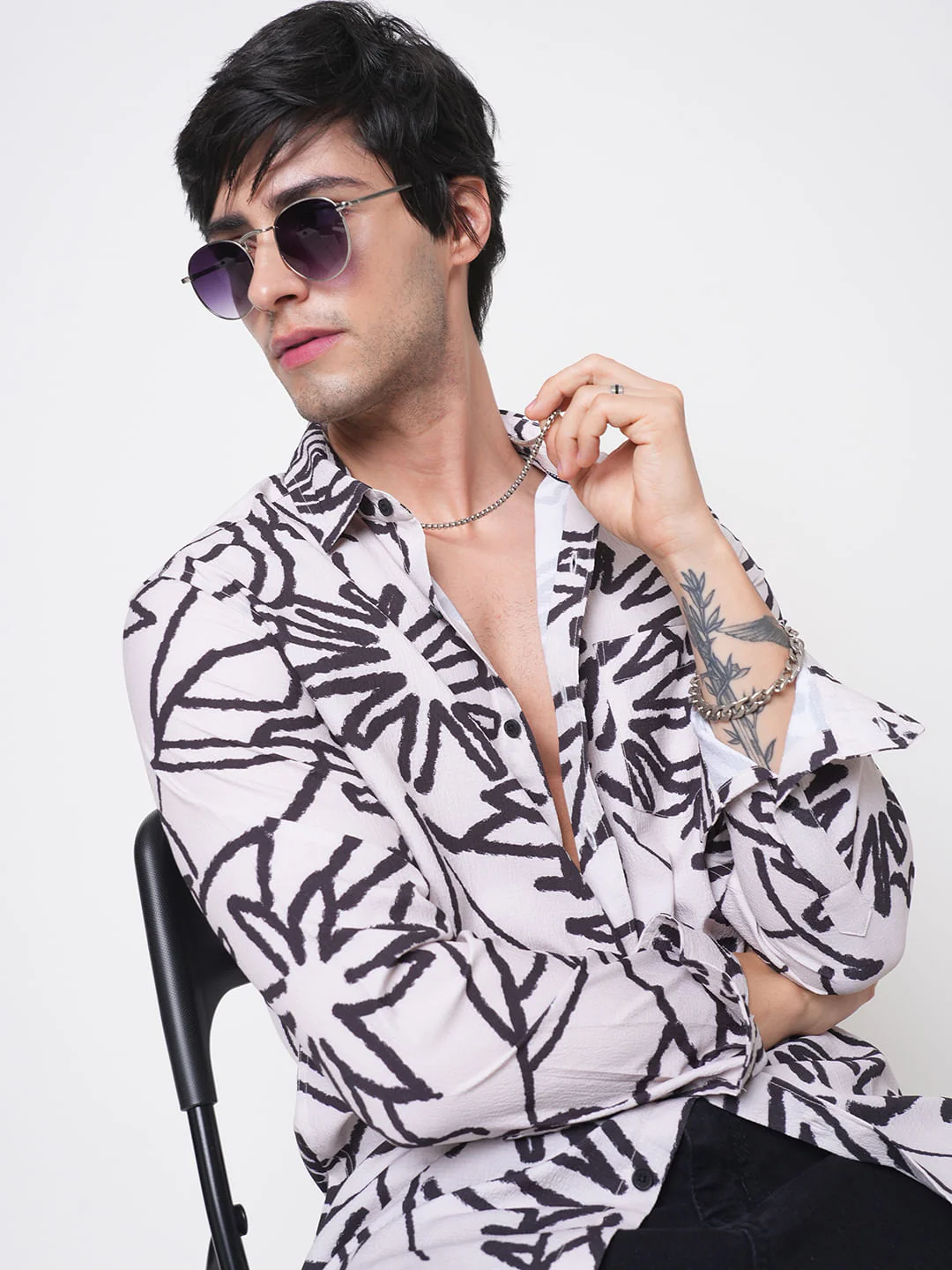 Cream & Black Abstract Printed Creased Shirt - Image 2