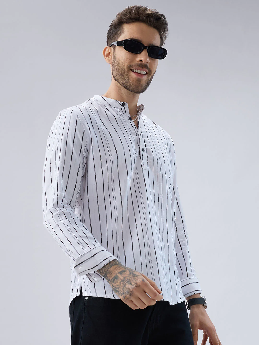 Crisp Canvas Contrast Striped Kurta - Image 4