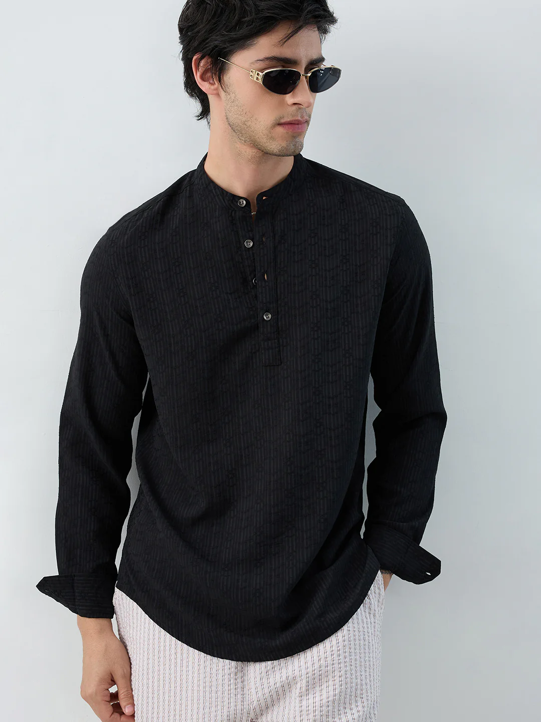 Detailed Black Textured Grace Kurta - Image 2