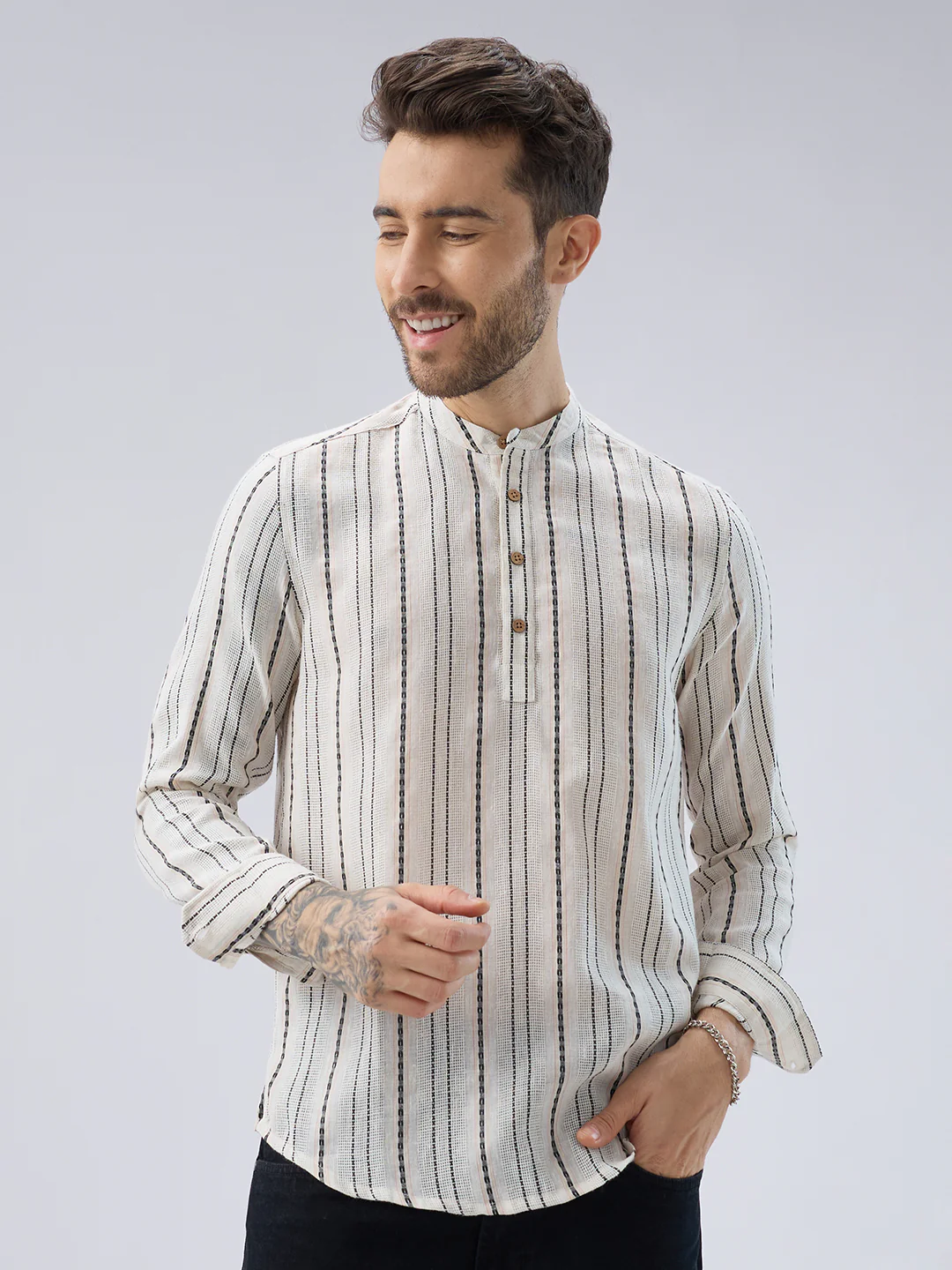 Elegant Ivory Loomed Textured Kurta - Image 3