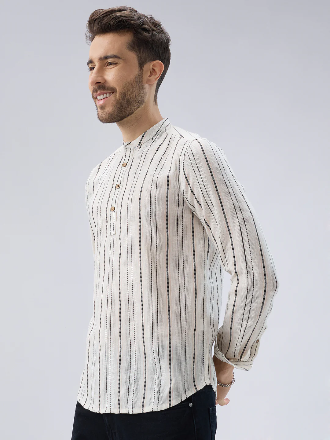 Elegant Ivory Loomed Textured Kurta - Image 5