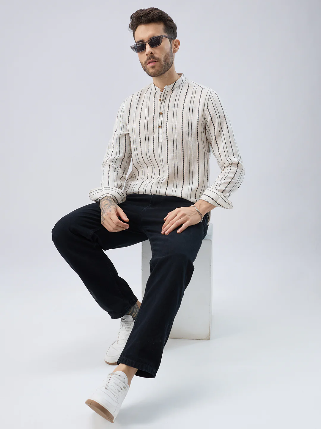 Elegant Ivory Loomed Textured Kurta - Image 7
