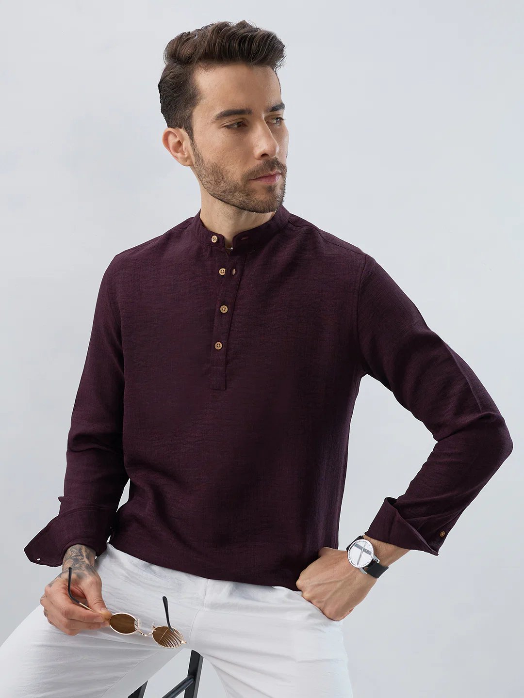 Elegant Slub Textued Plum Kurta - Image 4