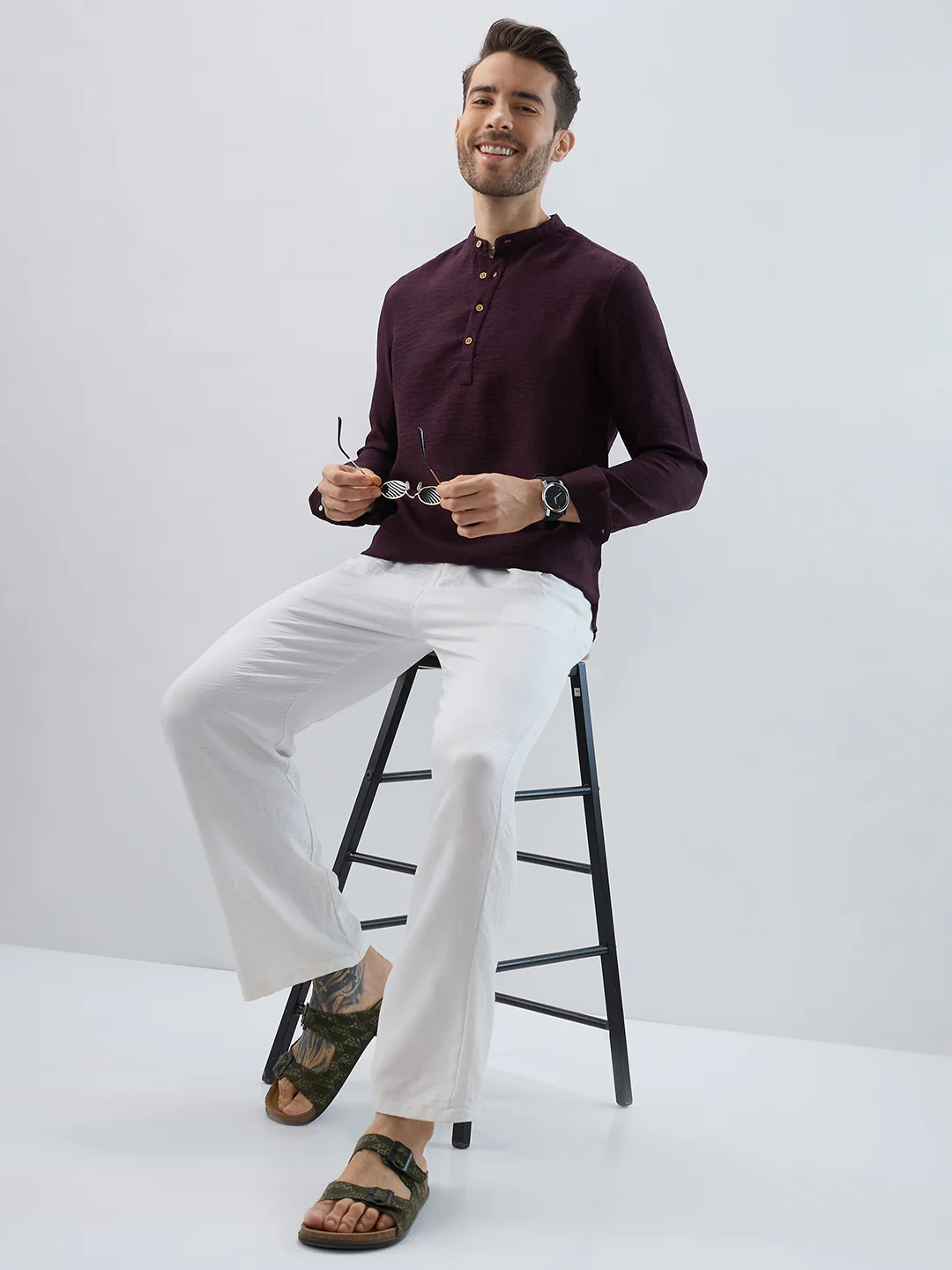 Elegant Slub Textued Plum Kurta - Image 7