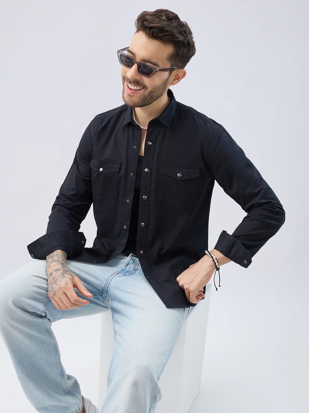 Elegant Solid Black Double Pocket Overshirt - Image 4