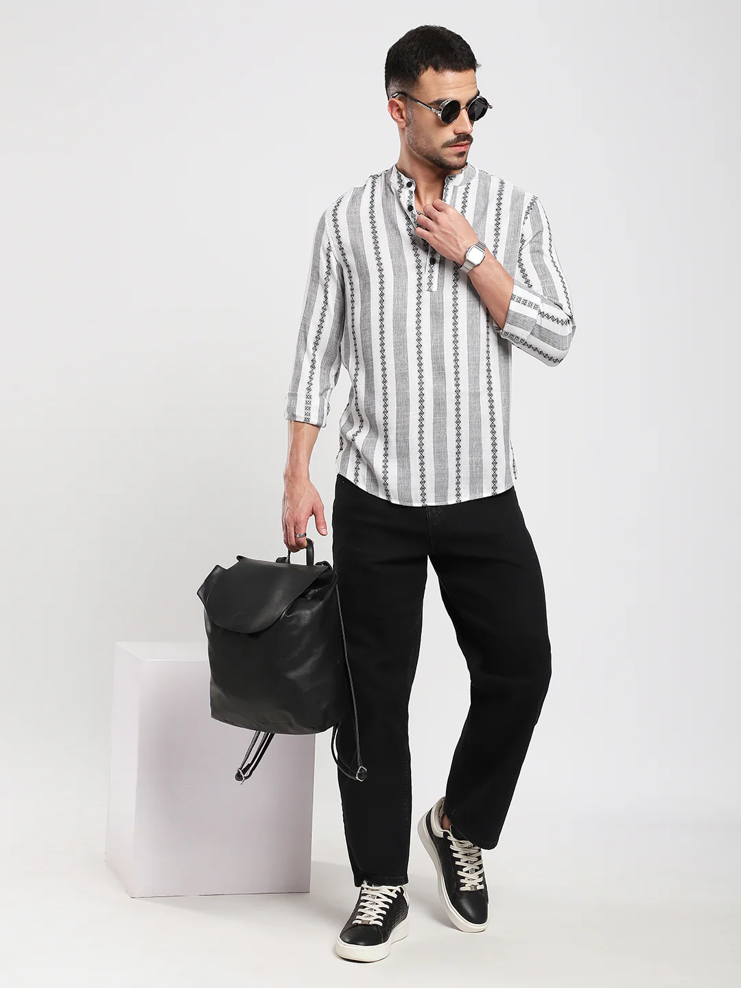 Ethnic Lines Handloom Finish Kurta - Image 7
