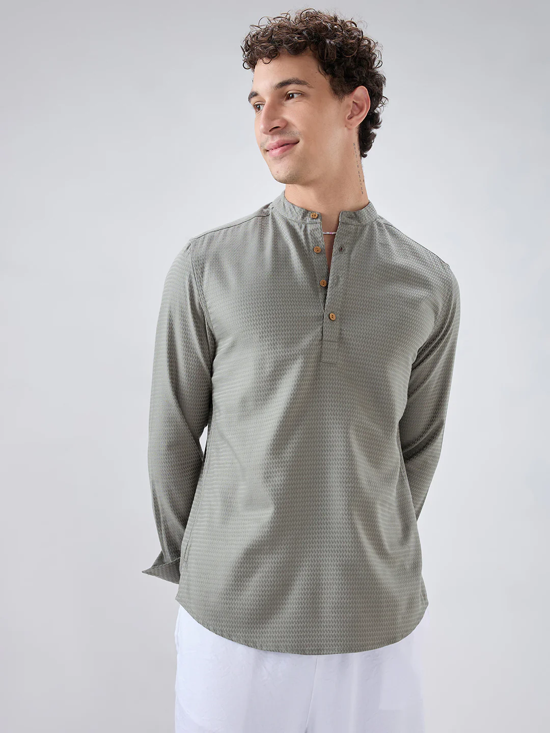 Fossil Grey Wavey Textured Kurta - Image 5
