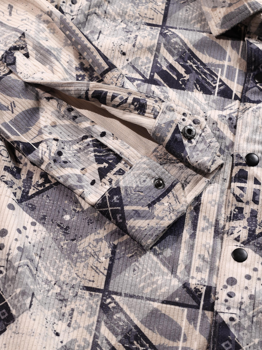 Graffito Grey & Ivory Corduroy Shirt - Image 3