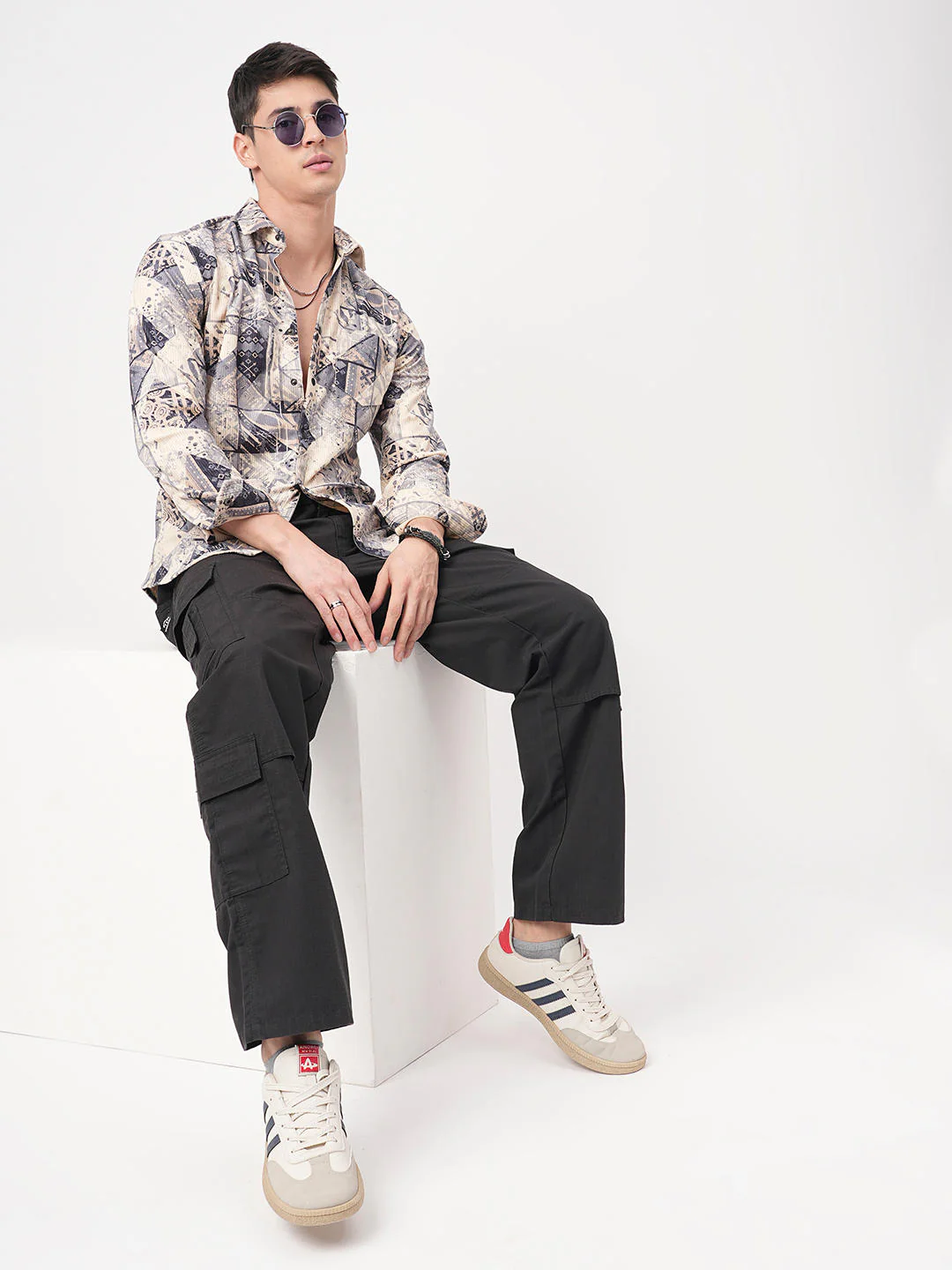 Graffito Grey & Ivory Corduroy Shirt - Image 8