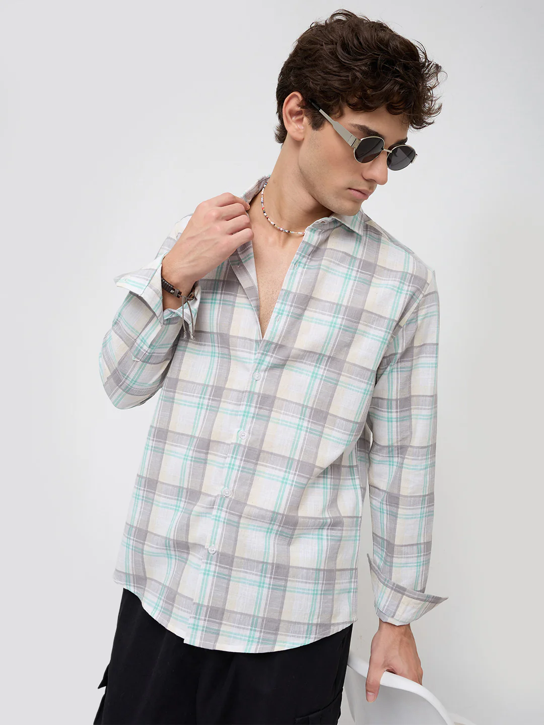 Grey & White Plaid Checks Textured Shirt - Image 2