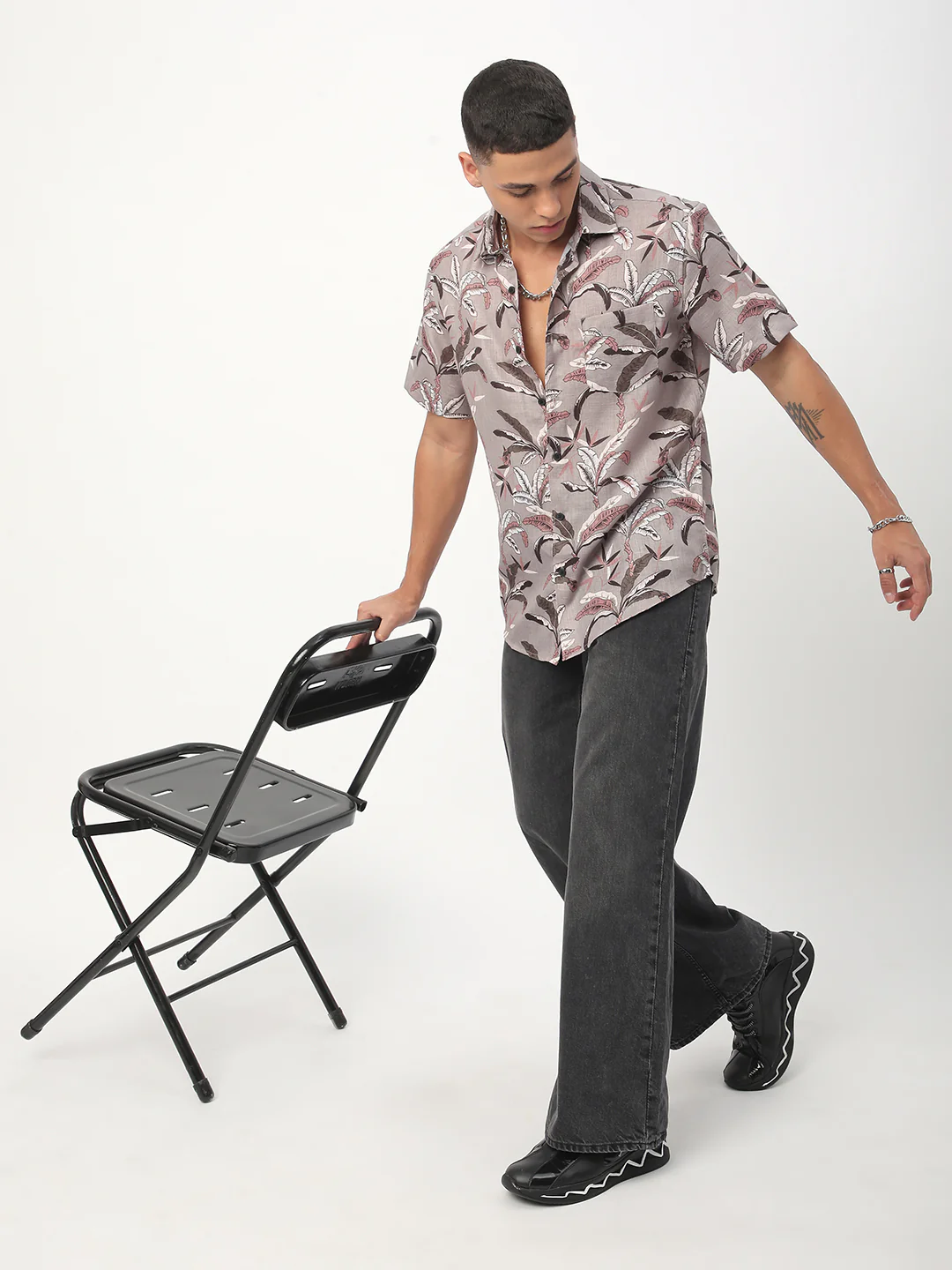Grey Leaf Printed Shirt - Image 8