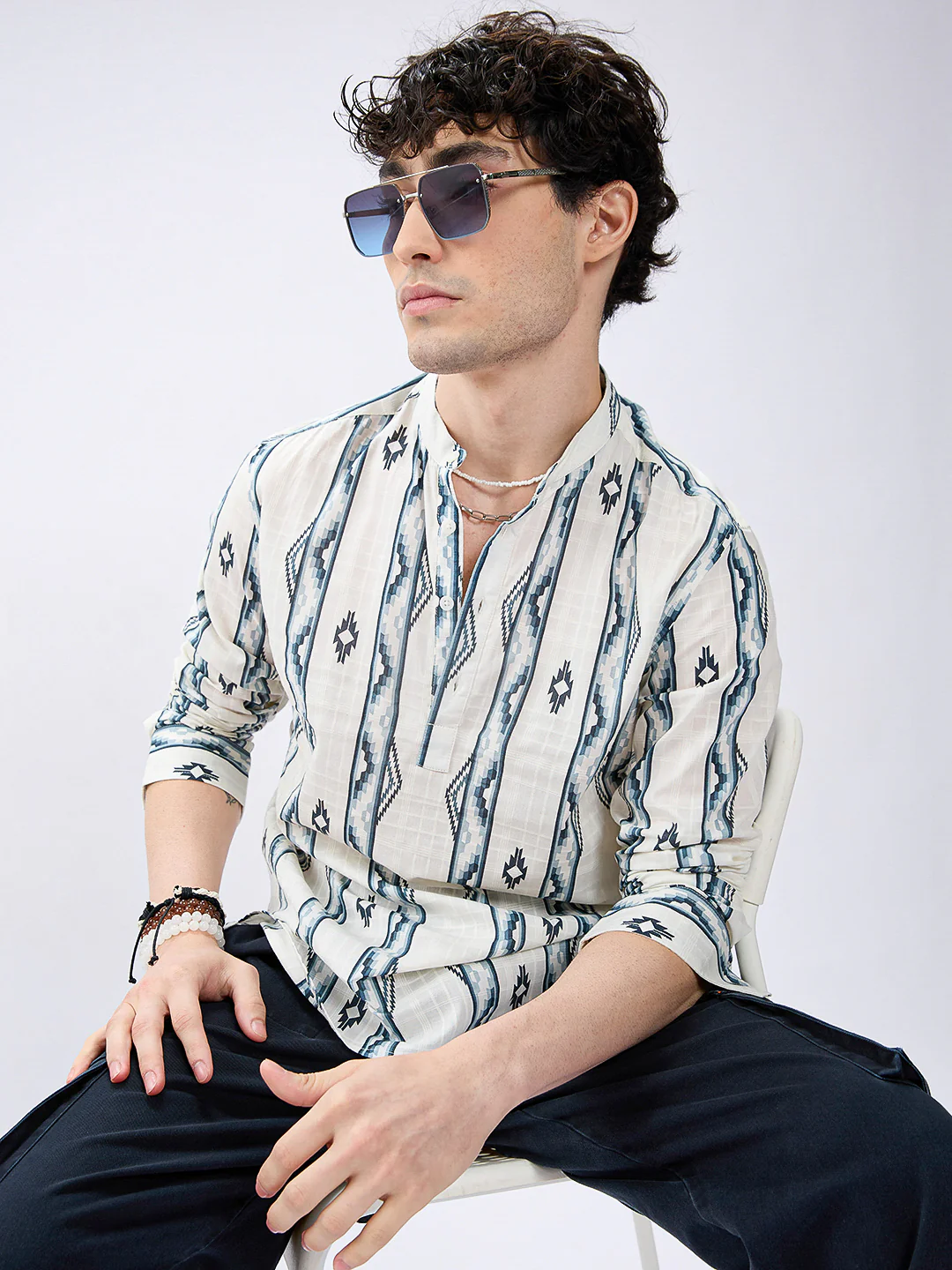 Icy Blue Chevron Flow Printed Kurta - Image 4