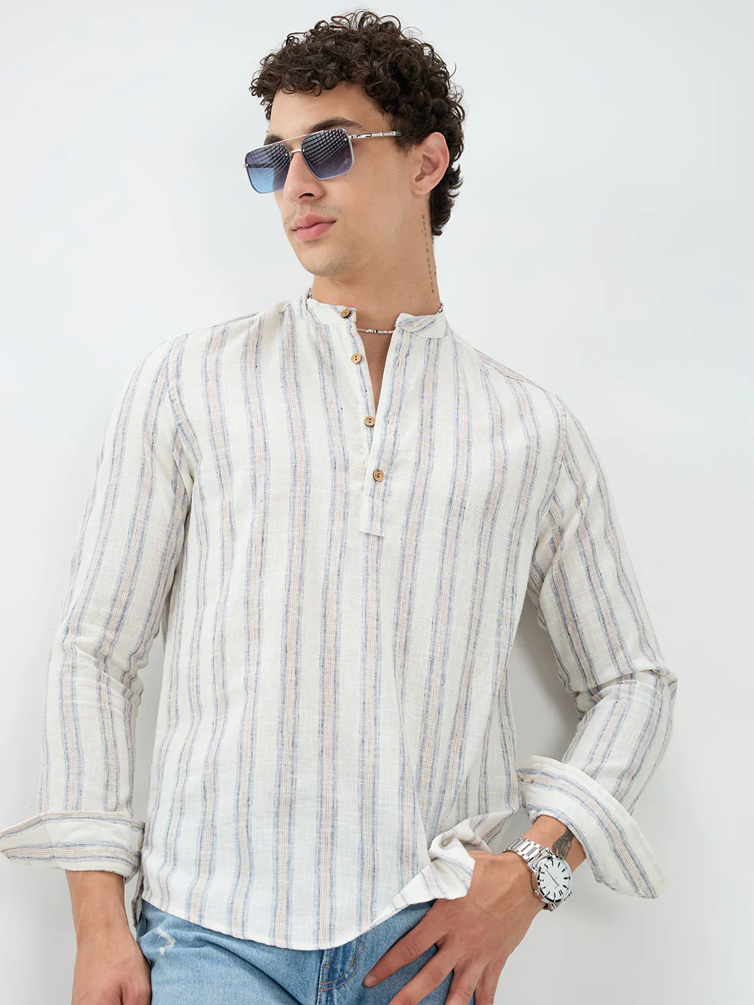 Ivory & Navy Multi-Line Vertical Striped Kurta - Image 2