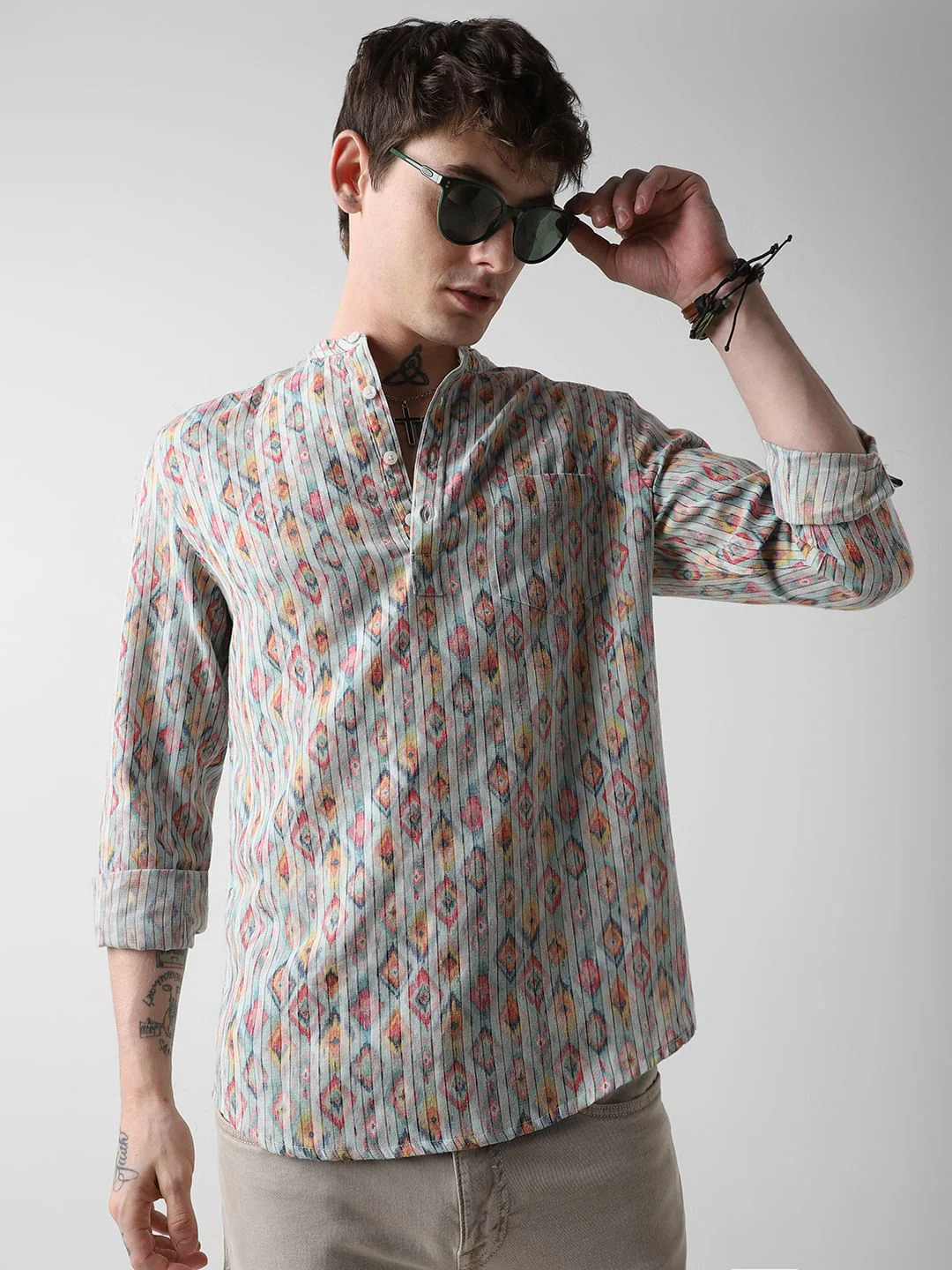 Jazzy Ikat Printed Kurta - Image 4