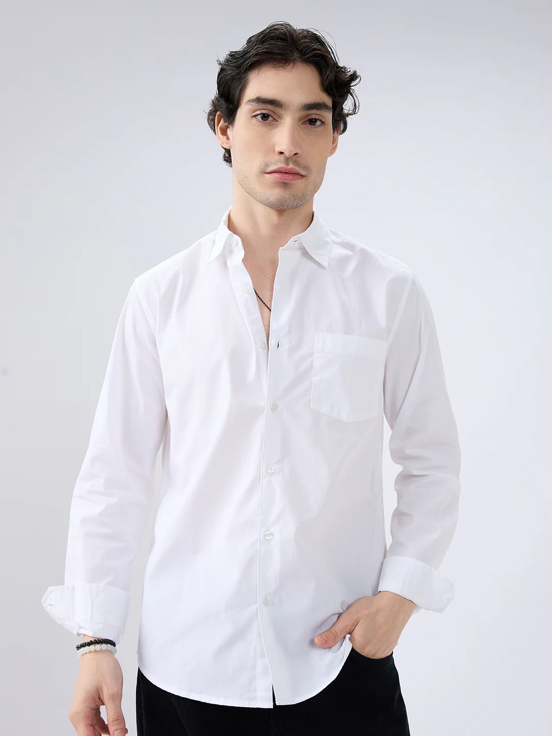 Minimal White Essentials Shirt - Image 4