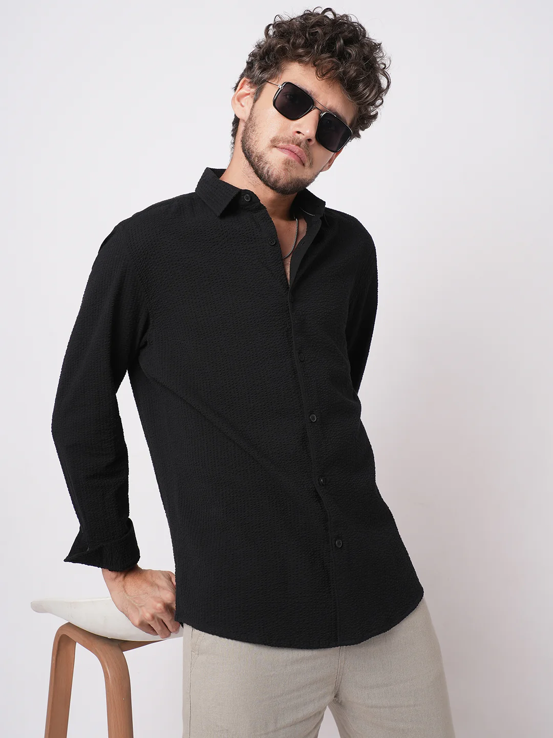 Minimalist Black Seersucker Shirt - Image 2