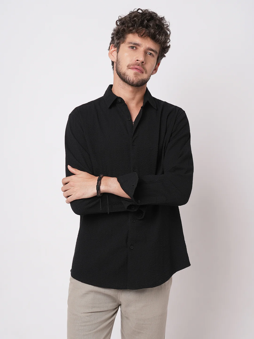 Minimalist Black Seersucker Shirt - Image 4