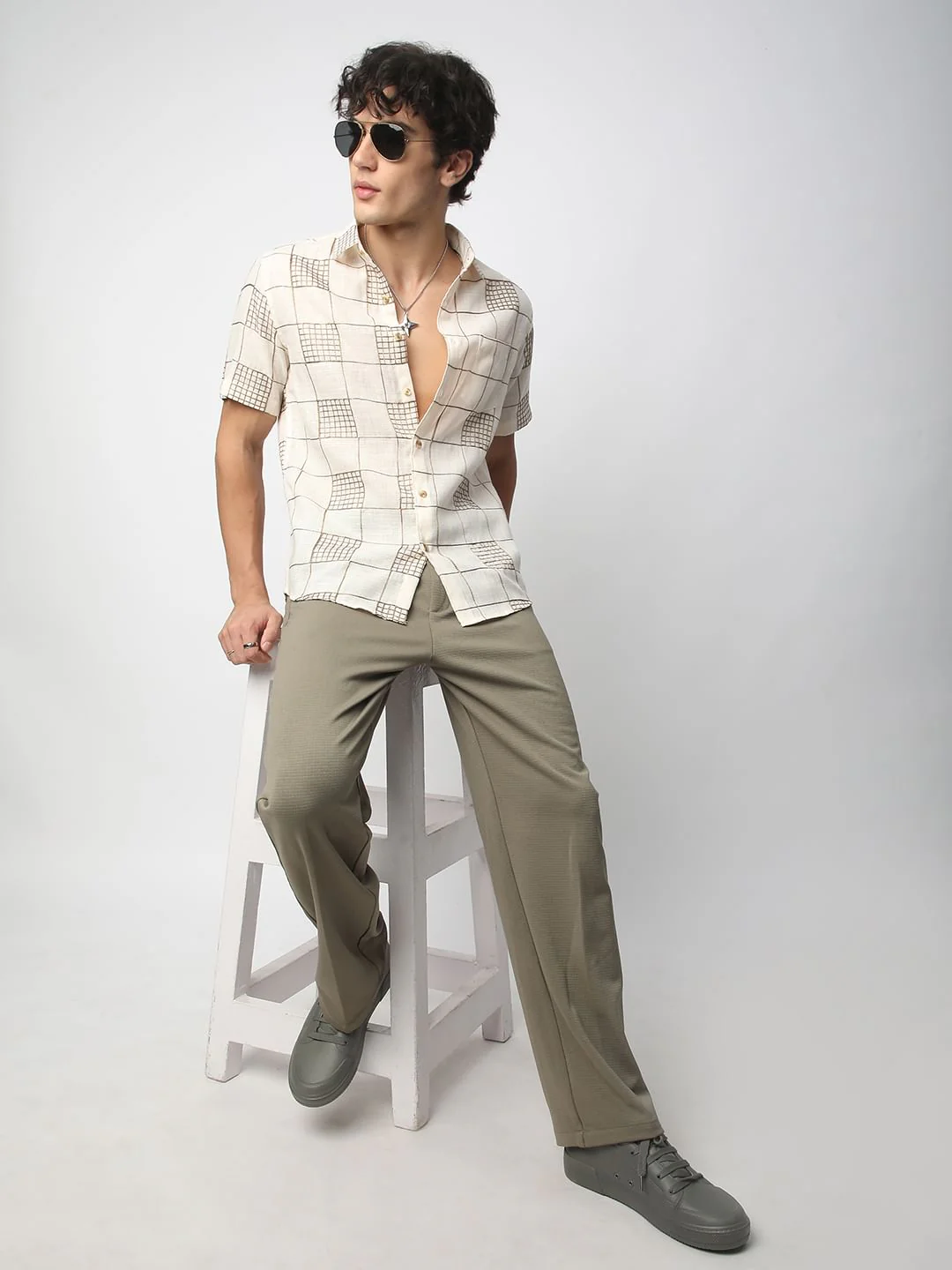 Modish Ivory Square Embroidered Shirt - Image 8