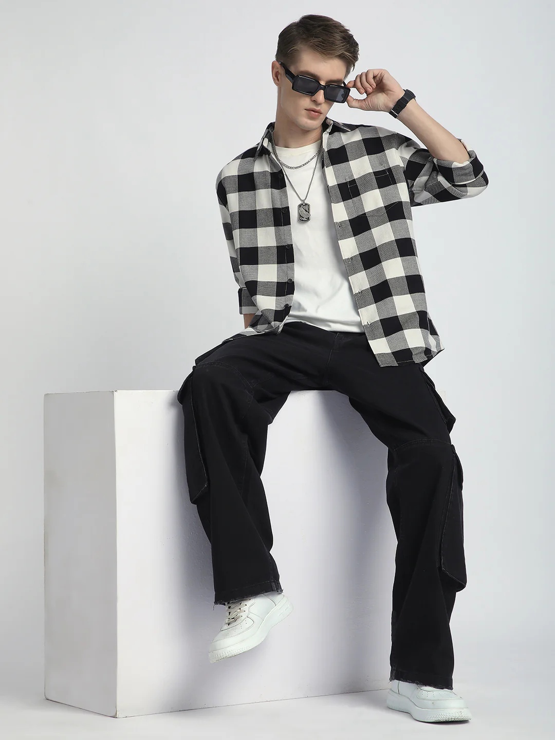Premium Cotton Monochrome Box Grid Classic Shirt - Image 8