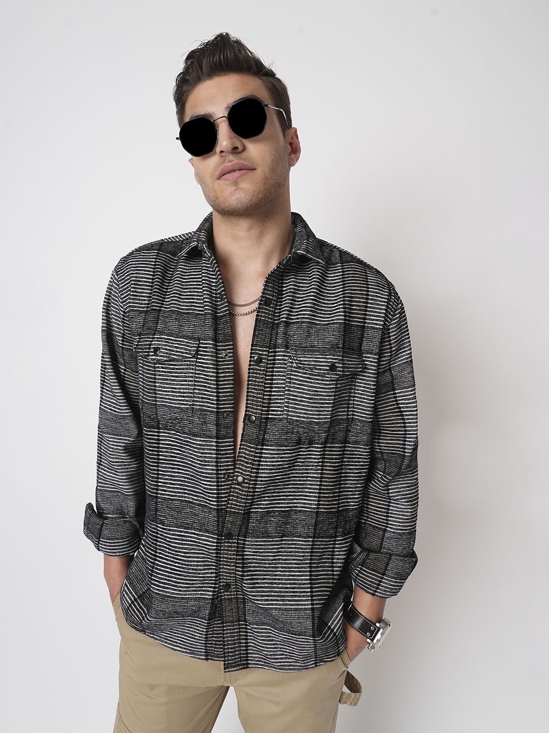 Monochrome Horizontal Stripes Double Flap Pocket Shirt - Image 2