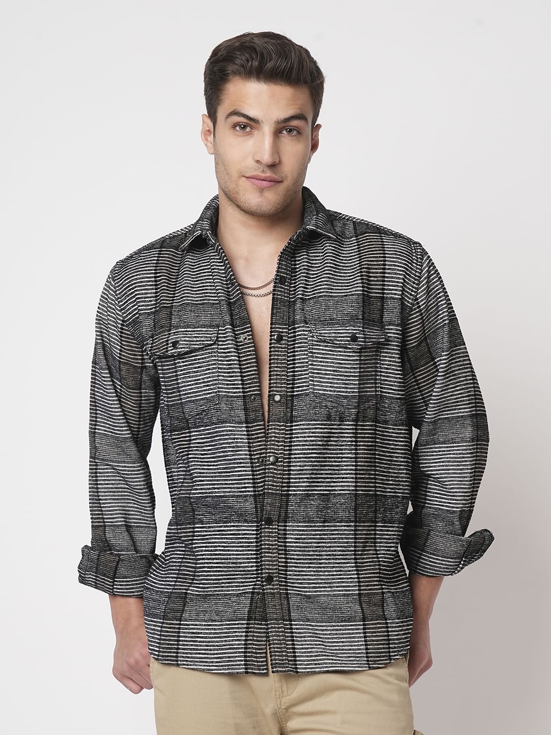 Monochrome Horizontal Stripes Double Flap Pocket Shirt - Image 4