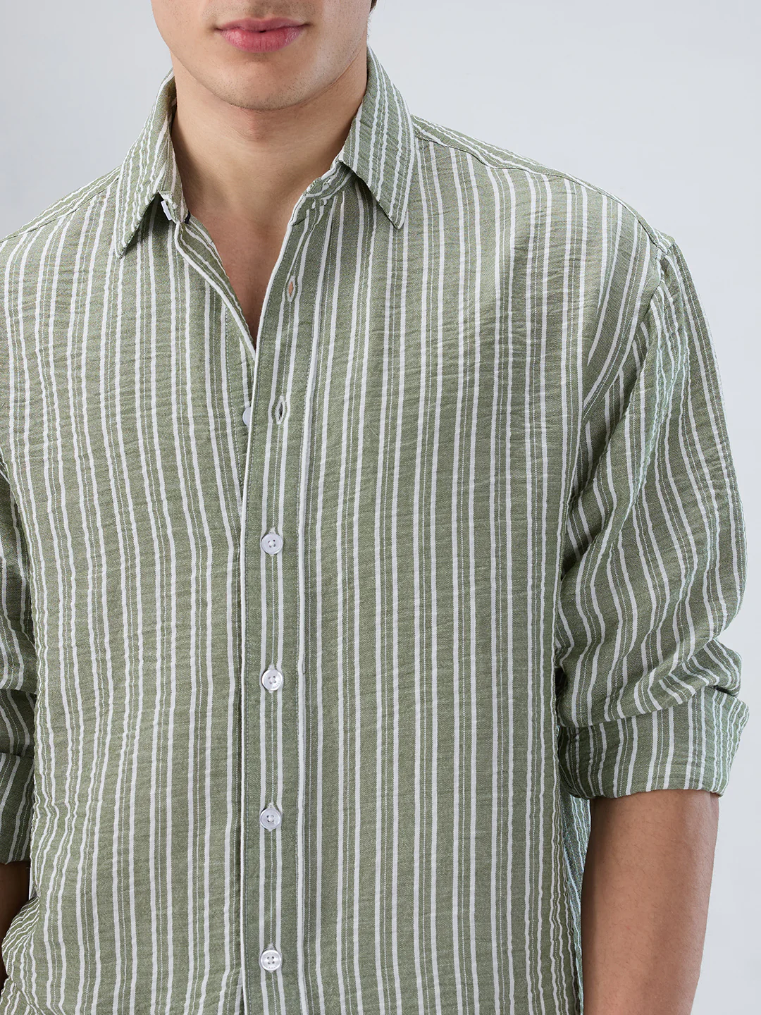 Moss Green Linear Striped Lightweight Crinkled Boxy Fit Crop Shirt - Image 3