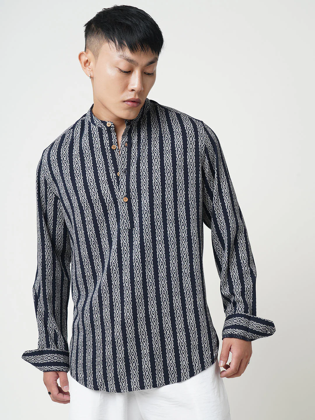 Navy & Golden Ethnic Motifs Printed Kurta - Image 5