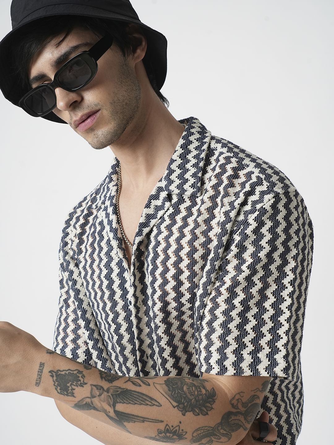 Navy & White Zig-Zag Oversized Crochet Shirt - Image 2