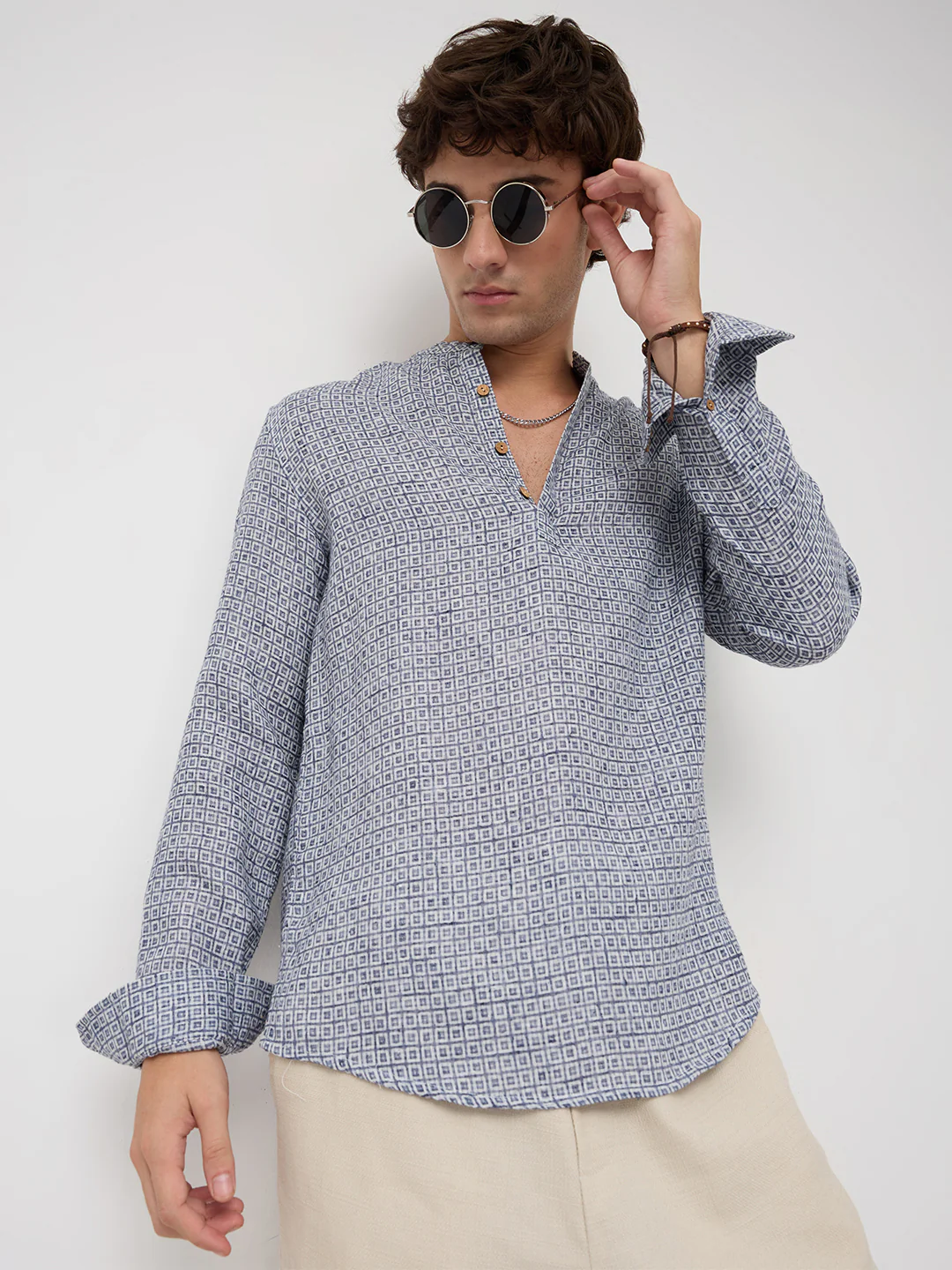 Navy Geometric Maze Textured Kurta - Image 2
