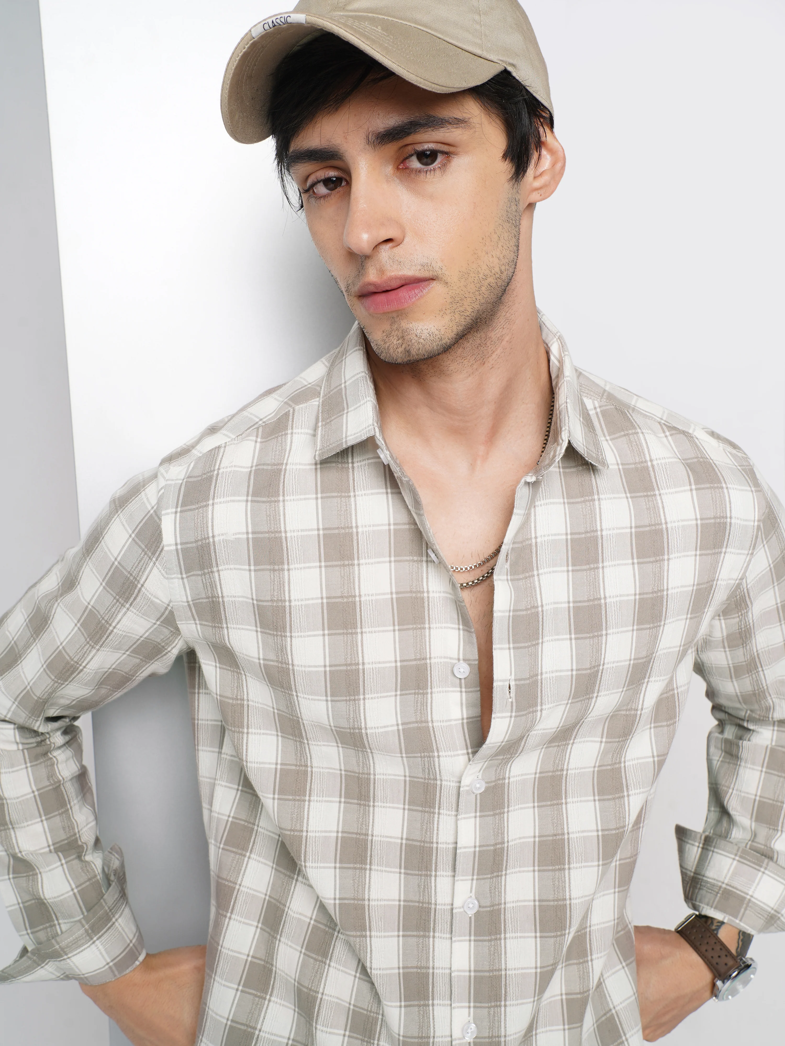 Elegant White & Grey Jacquard Checks Shirt - Image 2