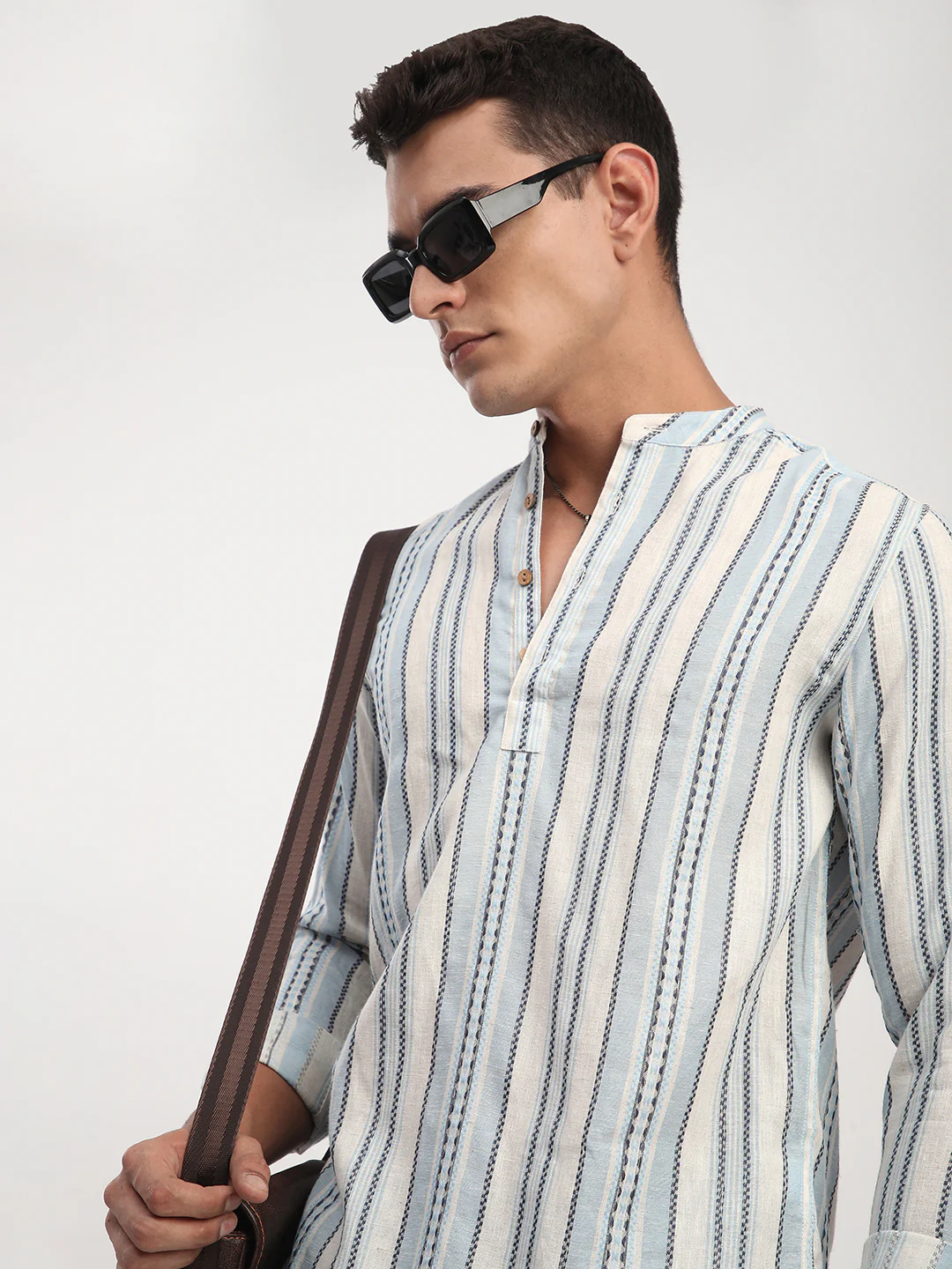 Off White & Columbia Blue Seabound Striped Kurta - Image 2