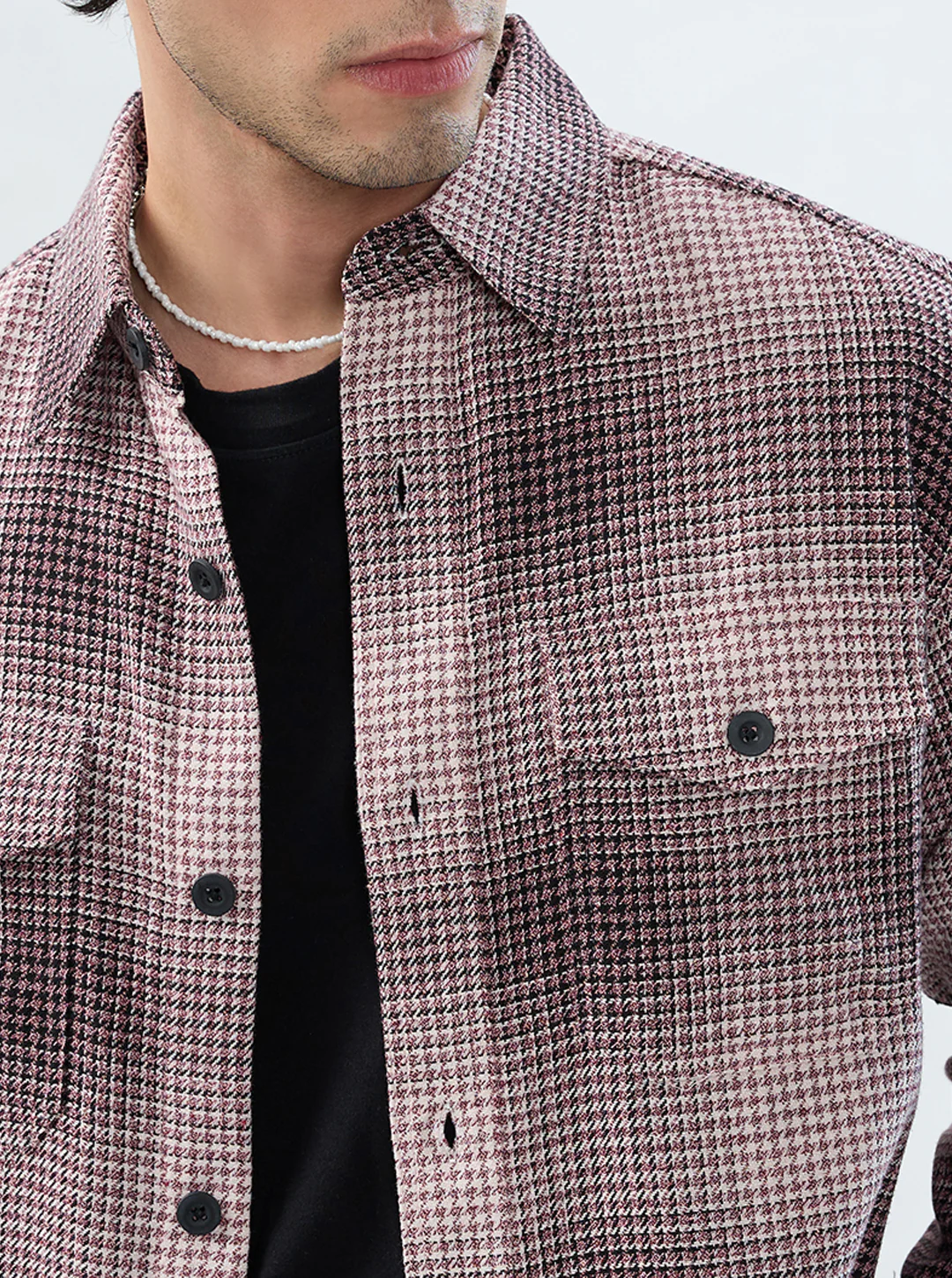 Old-School Red & Black Houndstooth Twin Pocket Flannel Shirt - Image 3